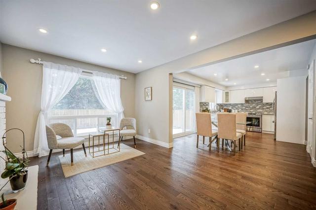 110 Conley St, House detached with 4 bedrooms, 4 bathrooms and 4 parking in Vaughan ON | Image 5
