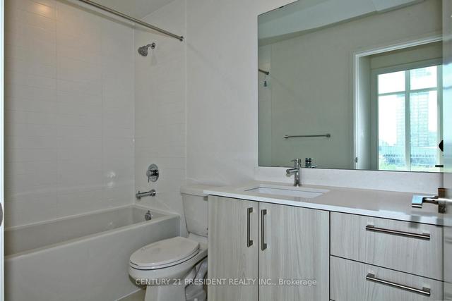 204 - 27 Bathrust St, Condo with 2 bedrooms, 1 bathrooms and 0 parking in Toronto ON | Image 10