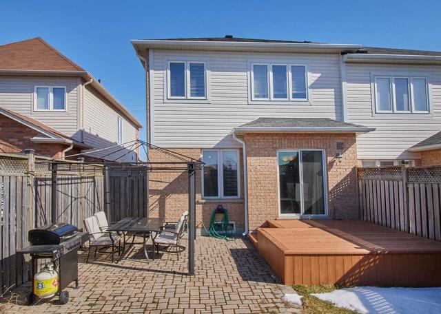 108 Bathgate Cres, House attached with 3 bedrooms, 4 bathrooms and 3 parking in Clarington ON | Image 18