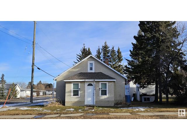 5039 50 St, House detached with 3 bedrooms, 1 bathrooms and null parking in Warburg AB | Image 17
