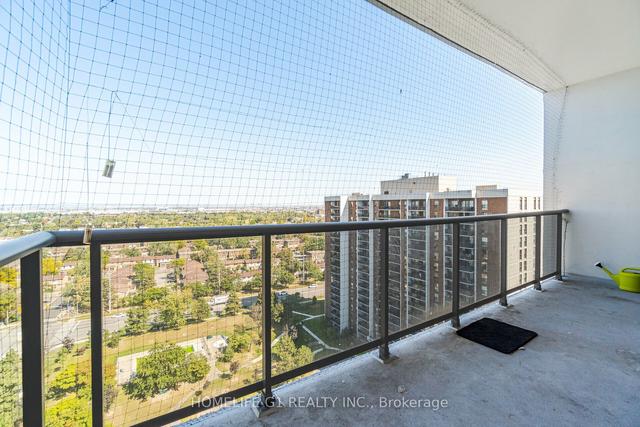 1909 - 17 Knightsbridge Rd, Condo with 3 bedrooms, 2 bathrooms and 2 parking in Brampton ON | Image 19