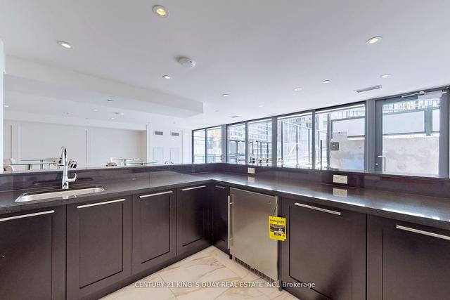 425 - 955 Bay St, Condo with 1 bedrooms, 1 bathrooms and 0 parking in Toronto ON | Image 22