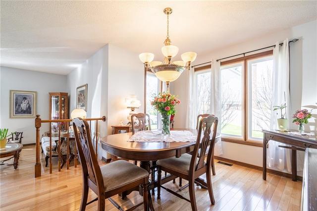 52 Greenmeadow Court, House detached with 3 bedrooms, 2 bathrooms and 4 parking in St. Catharines ON | Image 8