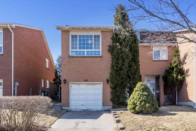 200 Carolbreen Sq, House semidetached with 3 bedrooms, 3 bathrooms and 2 parking in Toronto ON | Image 1