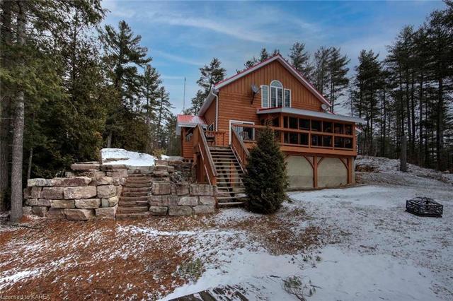 1244 Marshall Lane, House detached with 3 bedrooms, 1 bathrooms and 20 parking in North Frontenac ON | Image 2