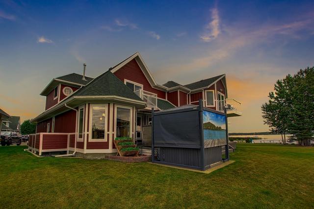 354 Marina Bay Place, House detached with 4 bedrooms, 3 bathrooms and 2 parking in Sylvan Lake AB | Image 43