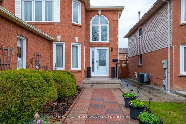 42 Hearne Cres, House detached with 4 bedrooms, 4 bathrooms and 6 parking in Ajax ON | Image 23