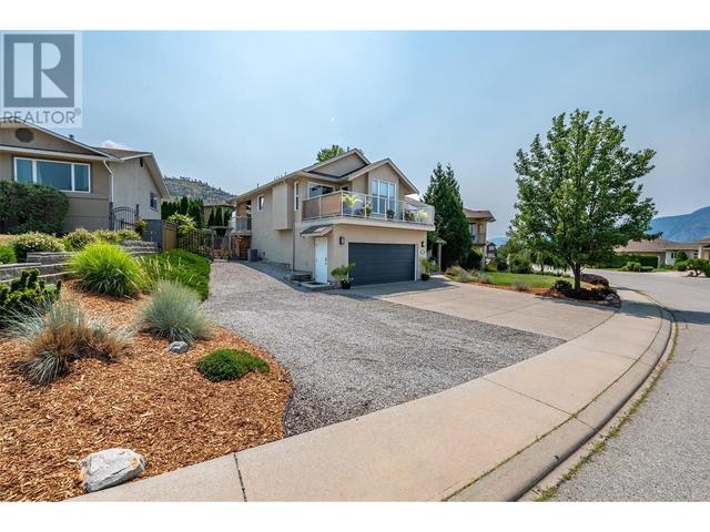 136 Westview Drive, House detached with 4 bedrooms, 3 bathrooms and 2 parking in Penticton BC | Image 4