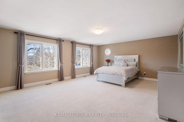 218 Owen Blvd, House detached with 4 bedrooms, 5 bathrooms and 6 parking in Toronto ON | Image 13