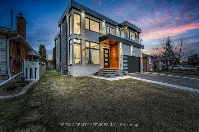 5 Baskerville Cres, House detached with 5 bedrooms, 5 bathrooms and 6 parking in Toronto ON | Image 12