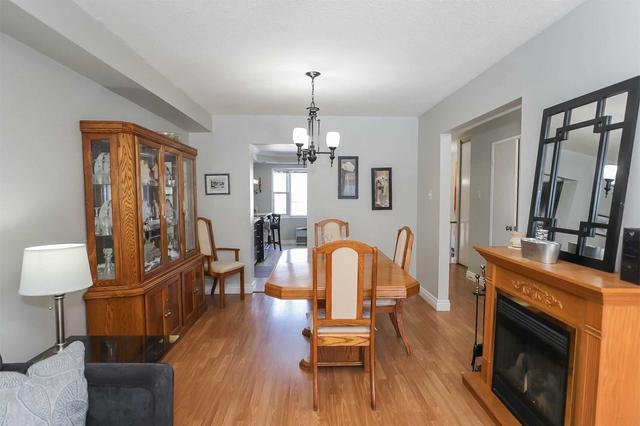 153 Aylmer Cres, House semidetached with 3 bedrooms, 2 bathrooms and 2 parking in Hamilton ON | Image 3