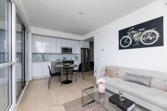 2907 - 10 Park Lawn Rd, Condo with 2 bedrooms, 2 bathrooms and 1 parking in Toronto ON | Image 4