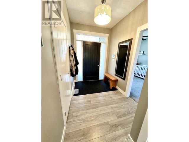 3440 Parkview Crescent, House detached with 4 bedrooms, 3 bathrooms and null parking in Prince George BC | Image 3