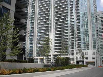 909 - 4978 Yonge St, Condo with 3 bedrooms, 2 bathrooms and 2 parking in Toronto ON | Image 1
