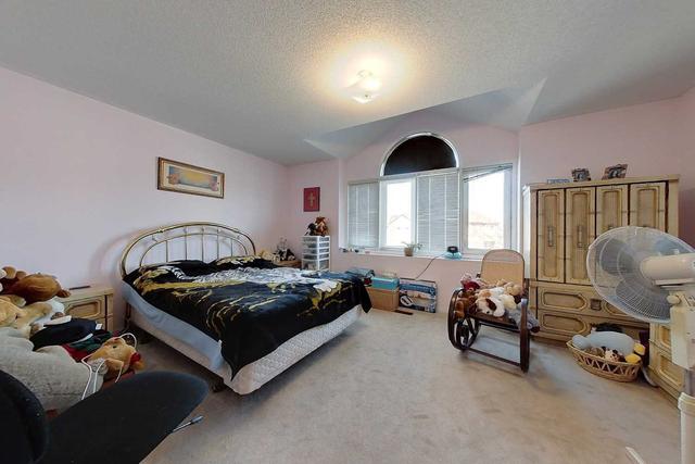 5253 Floral Hill Cres, House detached with 4 bedrooms, 4 bathrooms and 6 parking in Mississauga ON | Image 6