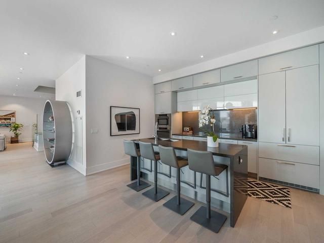 sph18 - 1 Edgewater Dr, Condo with 2 bedrooms, 4 bathrooms and 3 parking in Toronto ON | Image 5