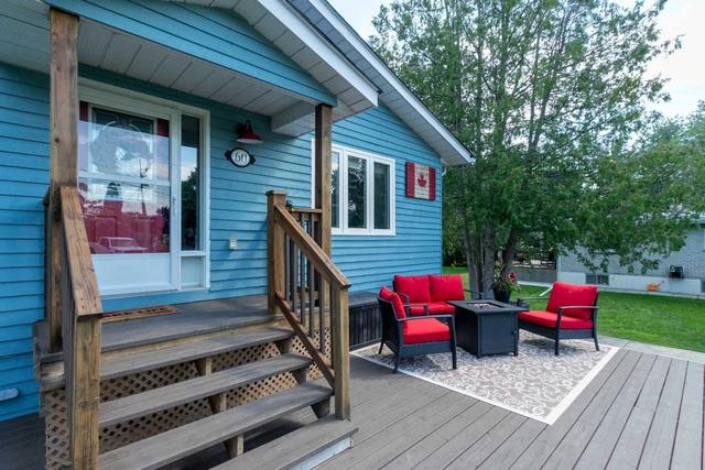 60 River Dr, House detached with 2 bedrooms, 2 bathrooms and 5 parking in Kawartha Lakes ON | Image 31