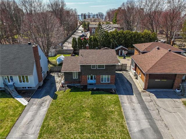 10 Labreche Drive, House detached with 3 bedrooms, 1 bathrooms and 3 parking in North Bay ON | Image 39