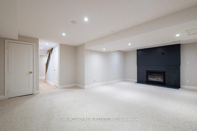 1 - 1200 Lambs Crt, Townhouse with 3 bedrooms, 4 bathrooms and 2 parking in Burlington ON | Image 27