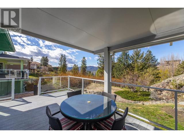 276 Heritage Boulevard, House detached with 3 bedrooms, 2 bathrooms and 2 parking in Okanagan Similkameen D BC | Image 44