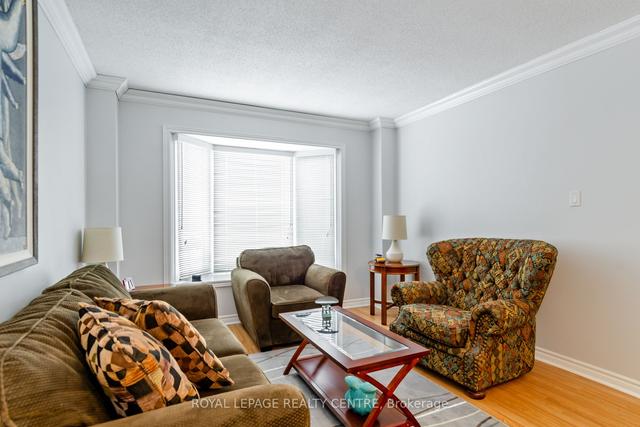 31 Norfolk Ave, House detached with 3 bedrooms, 4 bathrooms and 4 parking in Brampton ON | Image 30