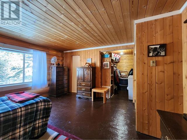 2875 Spout Lake Road, House detached with 2 bedrooms, 2 bathrooms and null parking in Cariboo G BC | Image 24