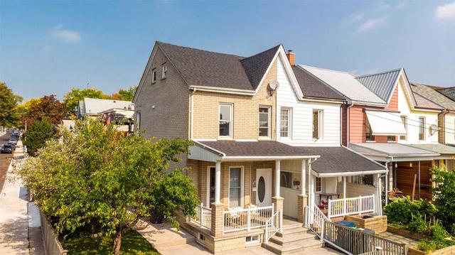 46 Gordon St, House semidetached with 3 bedrooms, 3 bathrooms and 4 parking in Toronto ON | Image 35