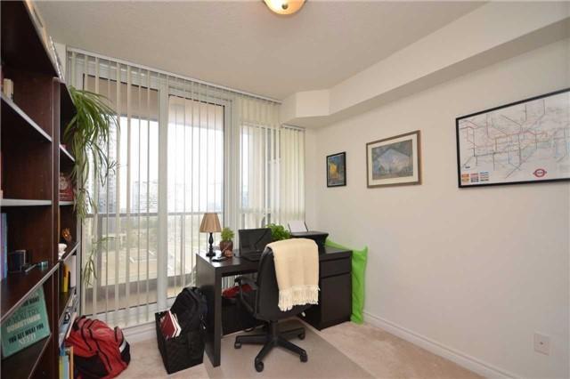 1001 - 4080 Living Arts Dr, Condo with 2 bedrooms, 2 bathrooms and 1 parking in Mississauga ON | Image 12