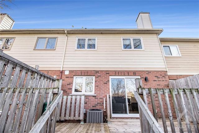 62 Southport Drive, Townhouse with 4 bedrooms, 3 bathrooms and 5 parking in Ottawa ON | Image 29