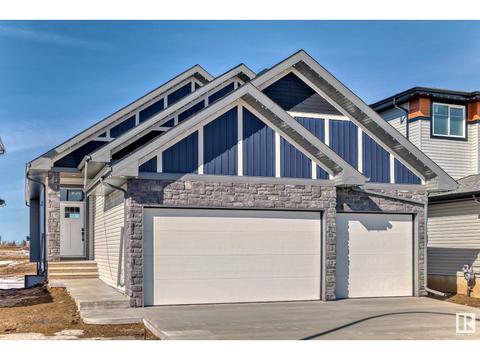 10220 92a Av, House detached with 3 bedrooms, 3 bathrooms and null parking in Morinville AB | Card Image
