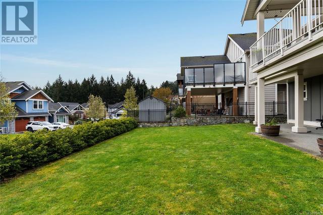 2149 Players Dr, House detached with 7 bedrooms, 4 bathrooms and 3 parking in Langford BC | Image 27
