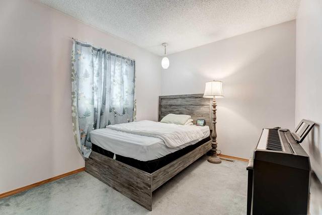 260 Cedarpark Drive Sw, House detached with 3 bedrooms, 2 bathrooms and 2 parking in Calgary AB | Image 14
