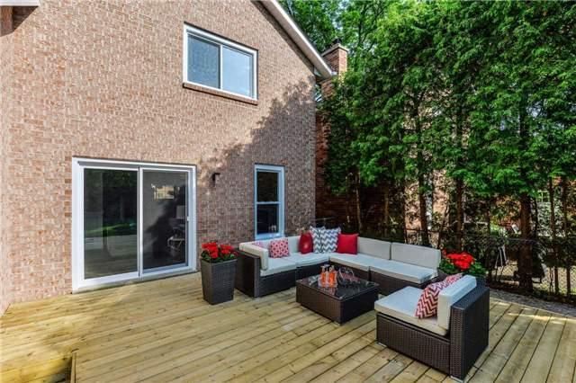35 Rebecca St, House detached with 3 bedrooms, 3 bathrooms and 3 parking in Oakville ON | Image 18