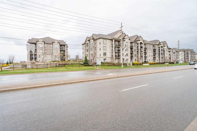 205 - 1460 Main St E, Condo with 2 bedrooms, 2 bathrooms and 1 parking in Milton ON | Image 12