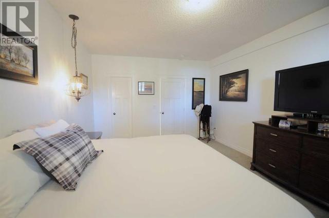 1305 5 Street Ne, House detached with 6 bedrooms, 5 bathrooms and 2 parking in Calgary AB | Image 42