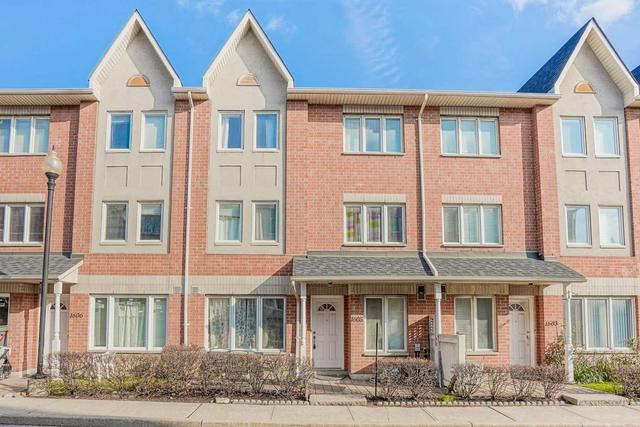 1605 - 19 Rosebank Dr, Townhouse with 3 bedrooms, 3 bathrooms and 2 parking in Toronto ON | Image 1
