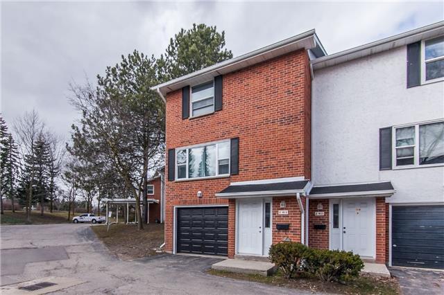 1 - 411 Keats Way, Townhouse with 3 bedrooms, 2 bathrooms and 2 parking in Waterloo ON | Image 2