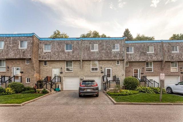 96 Wild Briar Way, Townhouse with 4 bedrooms, 3 bathrooms and 2 parking in Toronto ON | Image 1