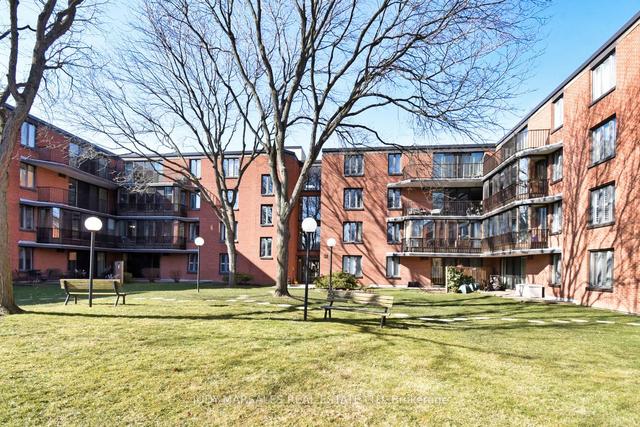 ph3 - 150 Wilson St W, Condo with 2 bedrooms, 2 bathrooms and 3 parking in Hamilton ON | Image 27