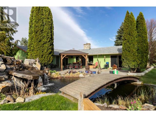 656 Curtis Road, House detached with 5 bedrooms, 3 bathrooms and 12 parking in Kelowna BC | Image 43