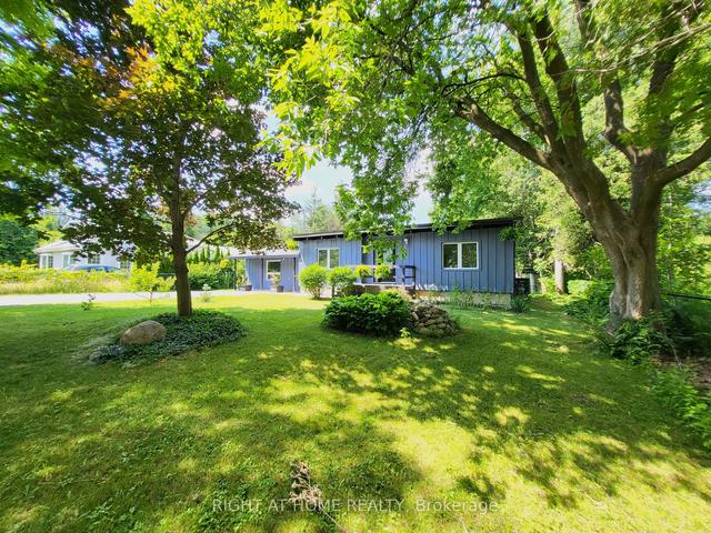 1012 Goshen Rd, House detached with 3 bedrooms, 2 bathrooms and 7 parking in Innisfil ON | Image 12