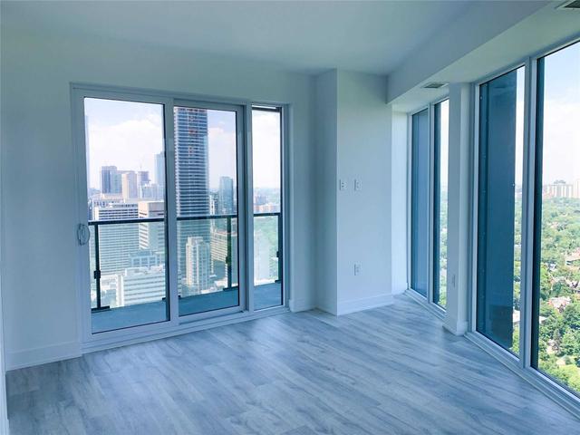 3202 - 575 Bloor St E, Condo with 3 bedrooms, 2 bathrooms and 2 parking in Toronto ON | Image 9