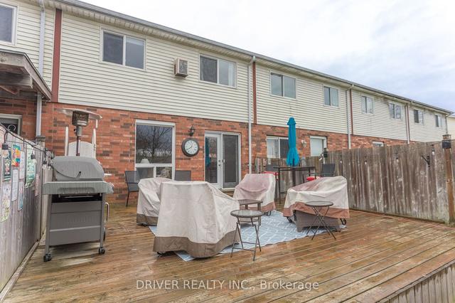 11 Willow Dr, House attached with 3 bedrooms, 2 bathrooms and 3 parking in Aylmer ON | Image 15