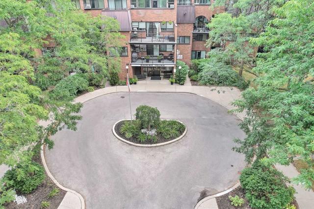 309 - 36 Hayhurst Rd E, Condo with 2 bedrooms, 2 bathrooms and 1 parking in Brantford ON | Image 1