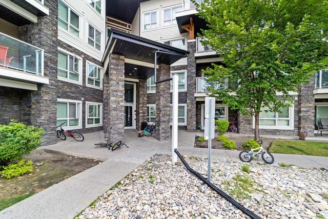 4401 - 240 Skyview Ranch Road Ne, Condo with 1 bedrooms, 1 bathrooms and 1 parking in Calgary AB | Image 3