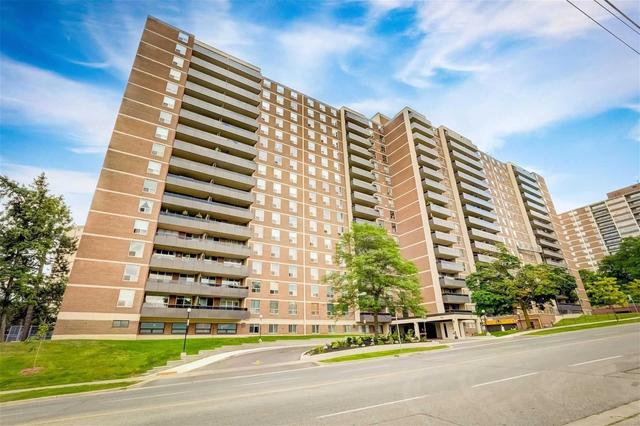 816 - 15 La Rose Ave, Condo with 3 bedrooms, 2 bathrooms and 1 parking in Toronto ON | Card Image