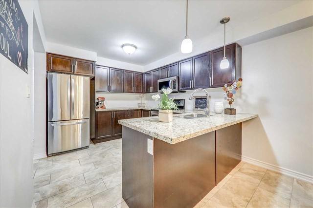 79 William Ingles Dr, House detached with 3 bedrooms, 3 bathrooms and 5 parking in Clarington ON | Image 27