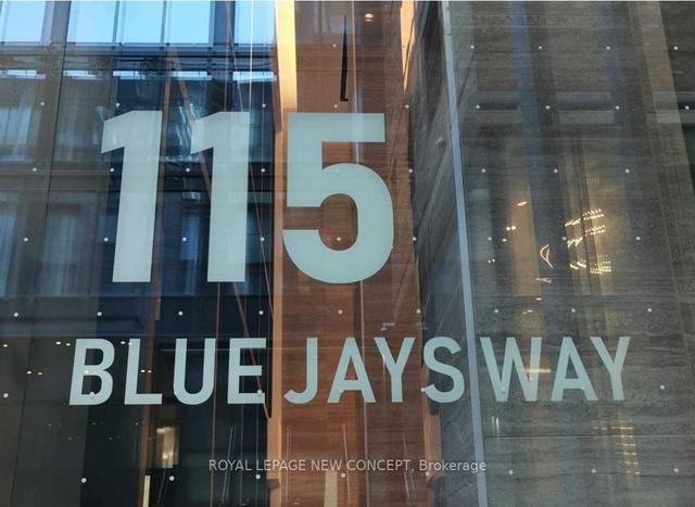 303 - 115 Blue Jays Way, Condo with 1 bedrooms, 1 bathrooms and 0 parking in Toronto ON | Image 1