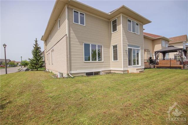 1001 Winterspring Ridge, House detached with 4 bedrooms, 4 bathrooms and 4 parking in Ottawa ON | Image 29