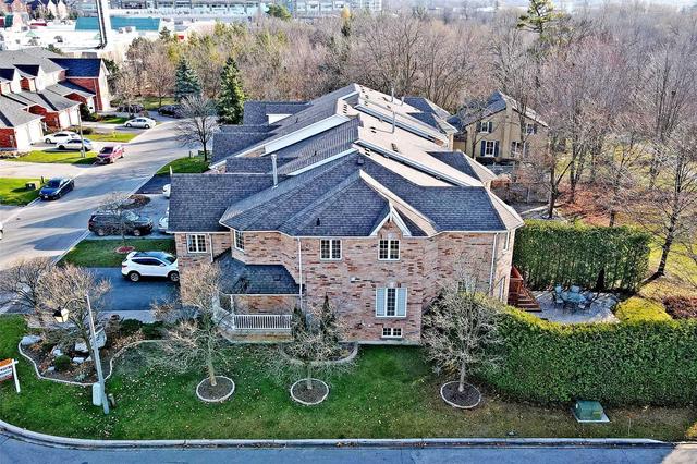 48 Meadowbrook Lane, House attached with 3 bedrooms, 3 bathrooms and 3 parking in Markham ON | Image 12